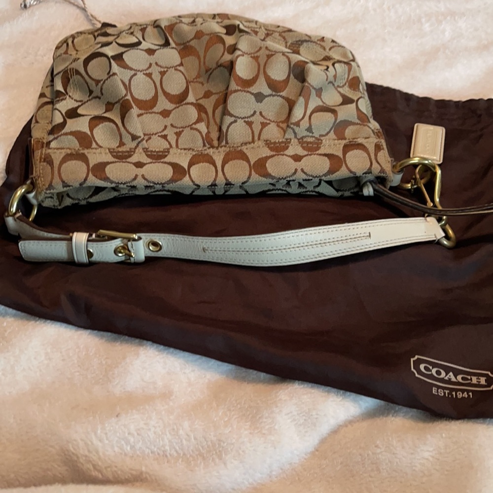 Authentic Coach Purse NWOT - Picture 5 of 6